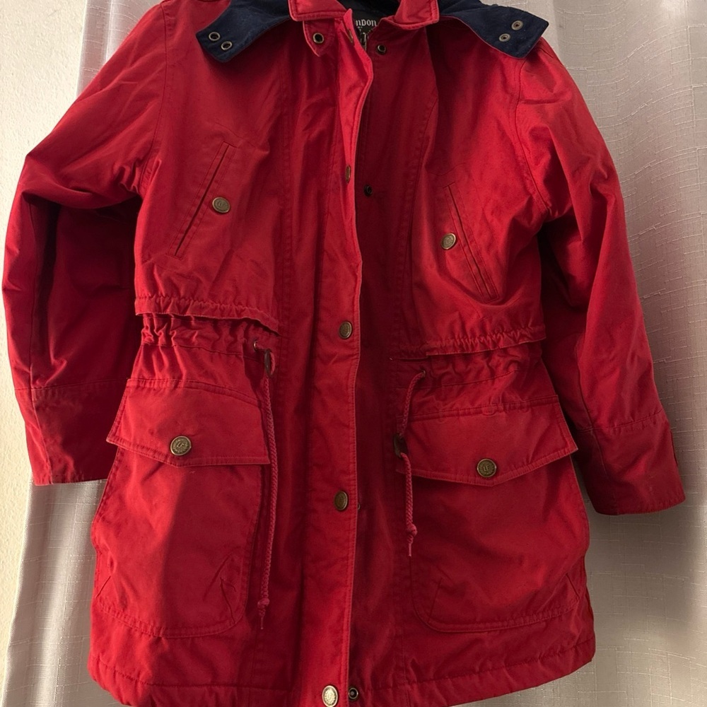 VTG London Fog Thinsulate Women’s Size 8R Red Full‎ Zip Hooded Rain Winter Parka